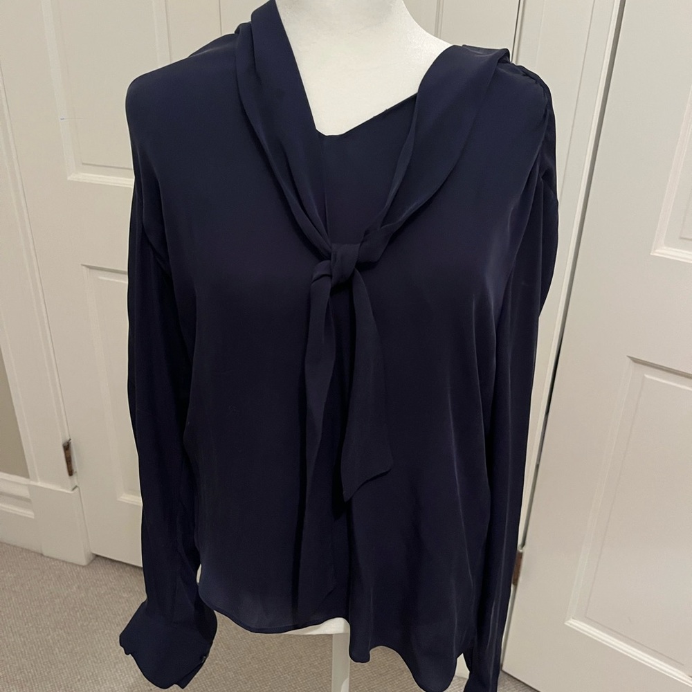 Diane von Furstenberg Blouse - Navy w/ knotted tie